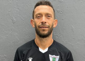 Diego Viña continuará en el club en esta temporada.